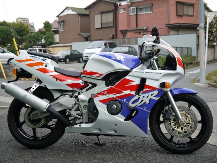 HONDA CBR400RR NC29